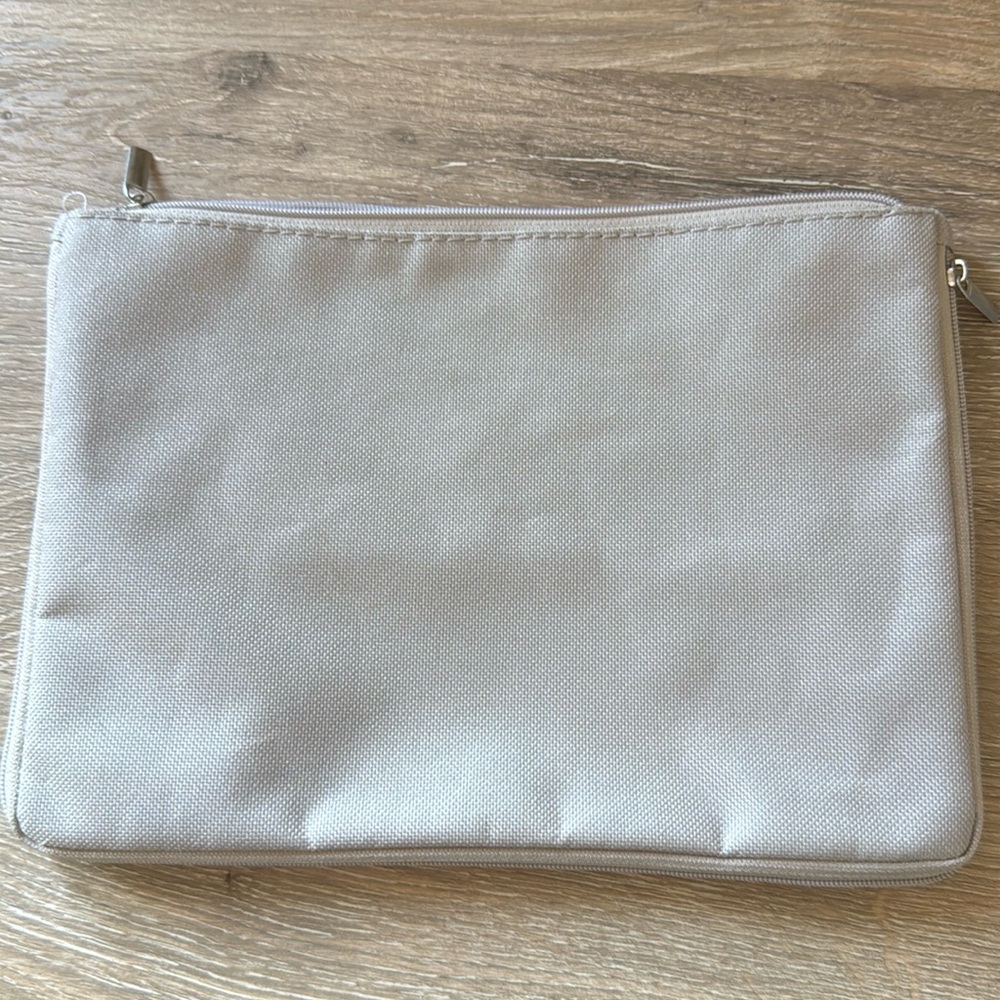 A mini utility bag.